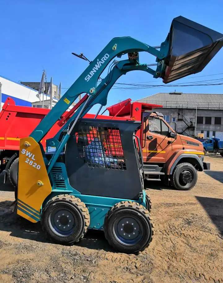 Продажа мини-погрузчика Sunward SWL 2820