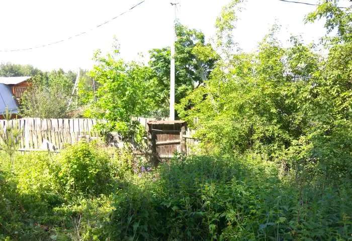 Продам земельный участок под ИЖС со старым домом, между Ашаном и Верх-Исетским прудом 36,00 м2