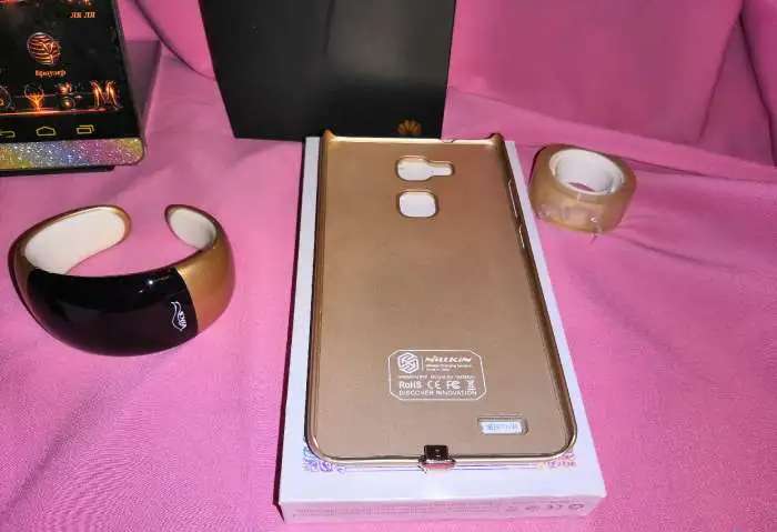 Продам Смартфон HUAWEI Ascend Mate 7 premium