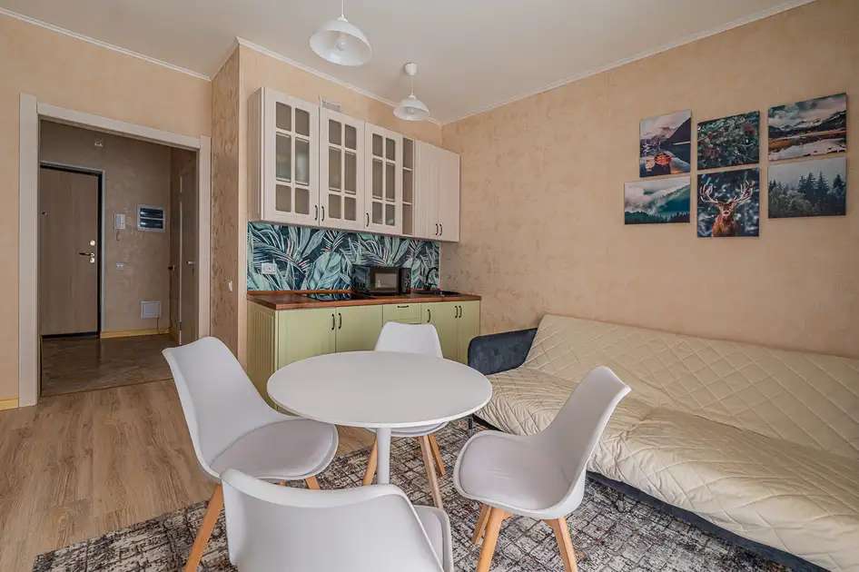 1-к квартира для 5-ти гостей Екатеринбург, Космонавтов 108е