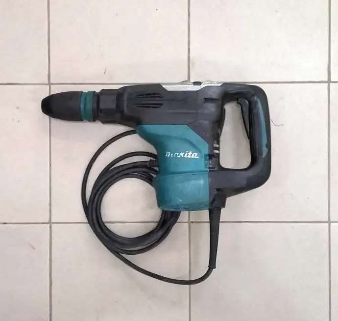 Перфоратор makita hr 4003c