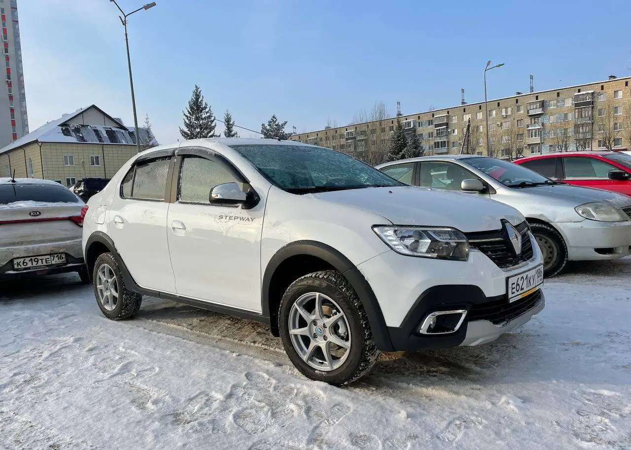 Аренда Renault Logan Stepway 2021мкпп