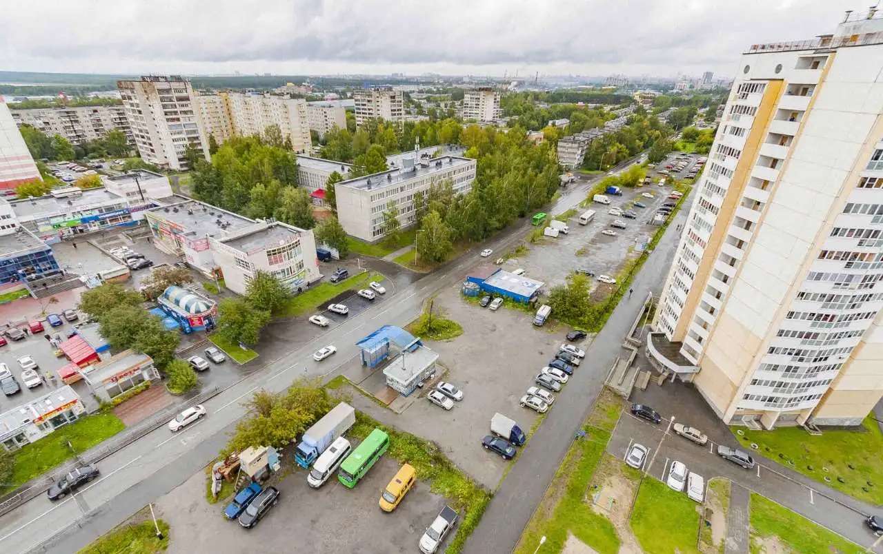 Сдаётся комната в 3-комн. квартире, 10.4 м², Билимбаевская 25/5