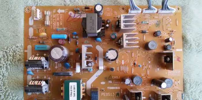 Toshiba 37AV500PR запчасти для ремонта