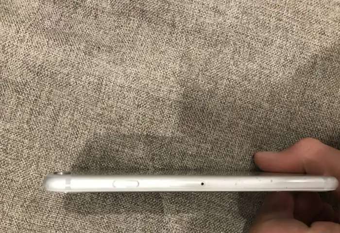 Продаю iPhone 6 на 16 Гб