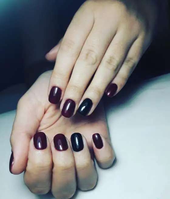 Маникюр и педикюр