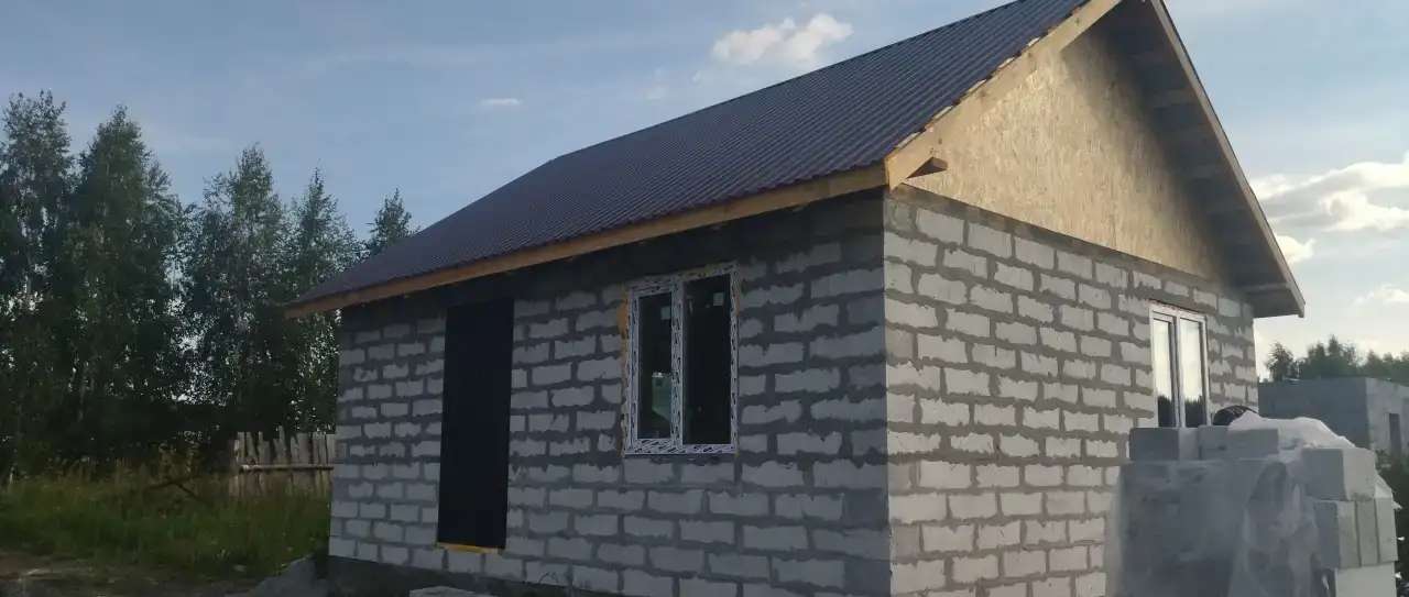 Продам дом в Екатеринбурге, Свердловская область, Белоярский р-он, д. Гусева, ул. Гоголя 18 42,00 м2