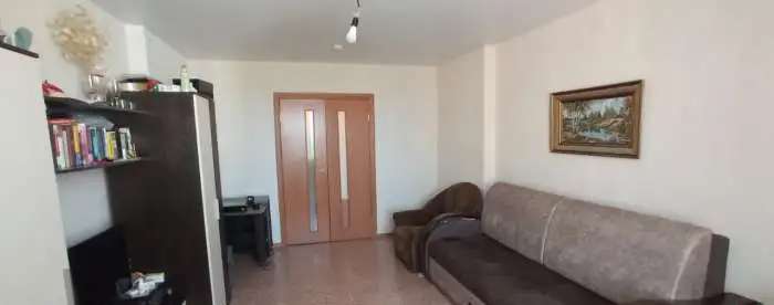 Продаю, Айрата Арсланова 6а, 62,00 м², 15 эт., Айрата Арсланова 6а