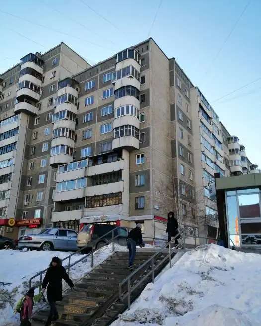 Продам комнату, Крестинского, 27
