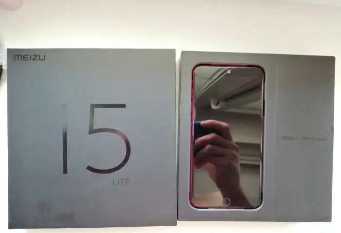 Meizu 15 lite 4/32