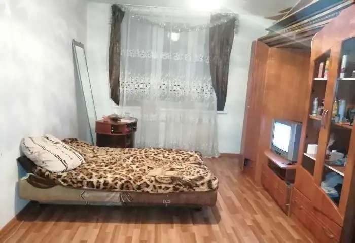 Продам комнату, Свердловская область переулок Волчанский 2а