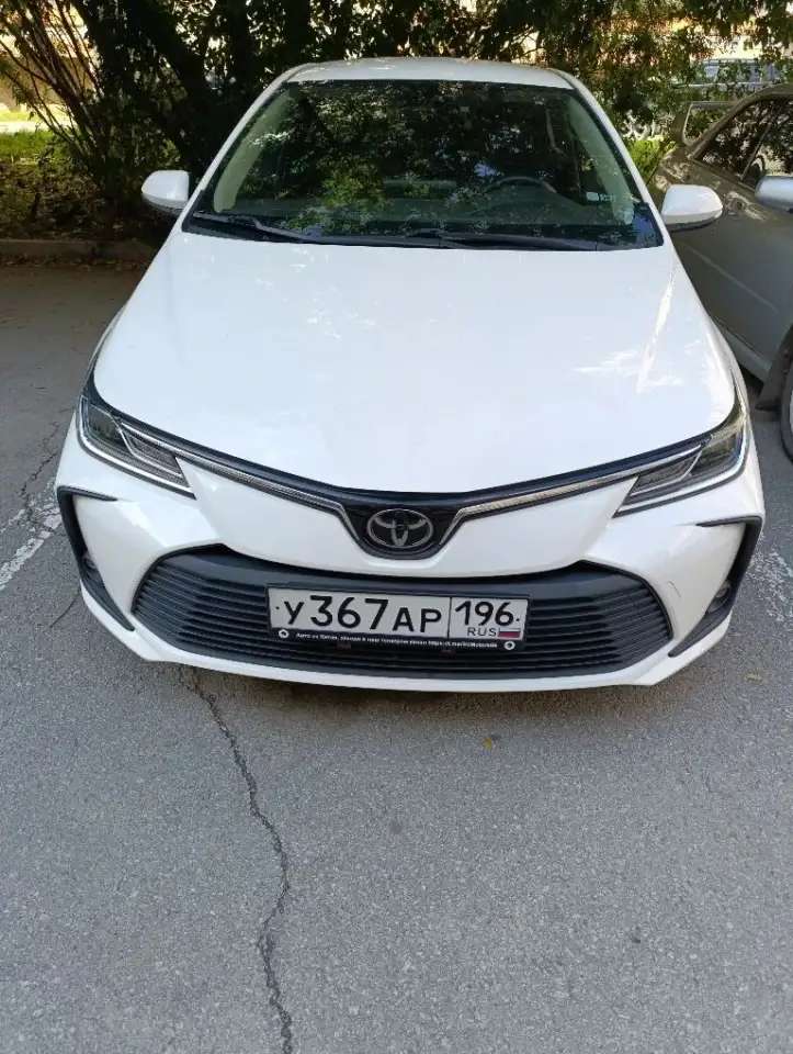 Продам автомобиль Toyota Corolla