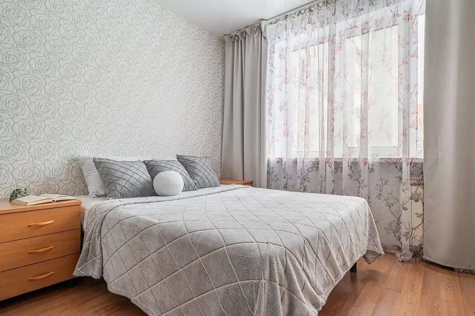 3-к квартира для 9-ти гостей Екатеринбург, улица Калинина, 10