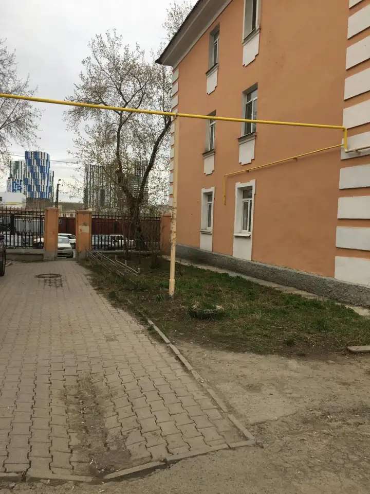 КОМНАТА - 14 кв.м. ВТУЗгородок, Студенческая-56