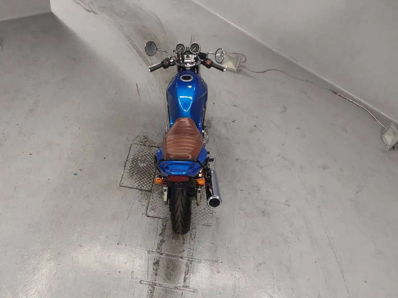 Мотоцикл дорожный Kawasaki Balius 250-2 рама ZR250B гв 2001