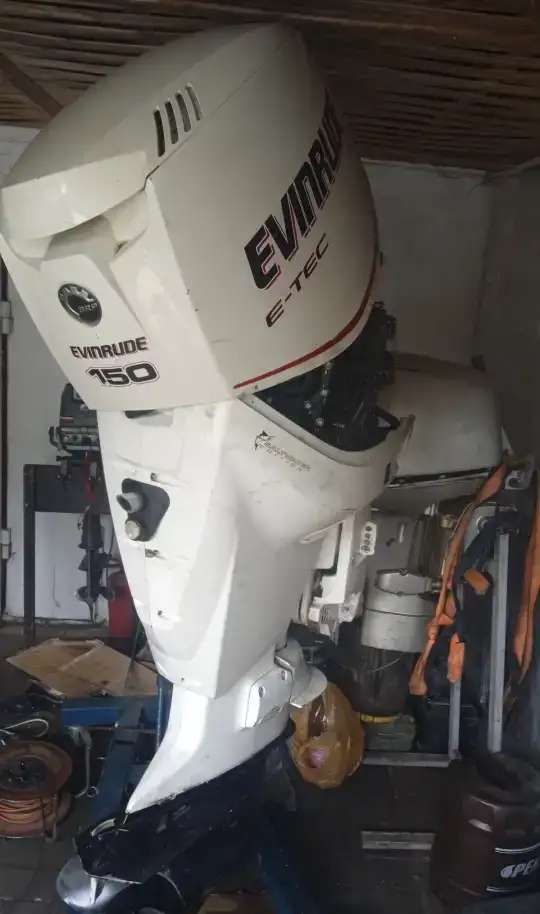 Подвесной лодочный мотор Johnson/Evinrude-150