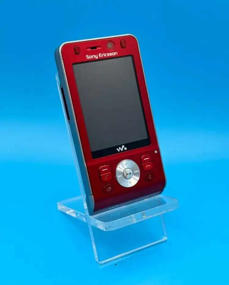 Оригинал Sony Ericsson W910i Ростест.