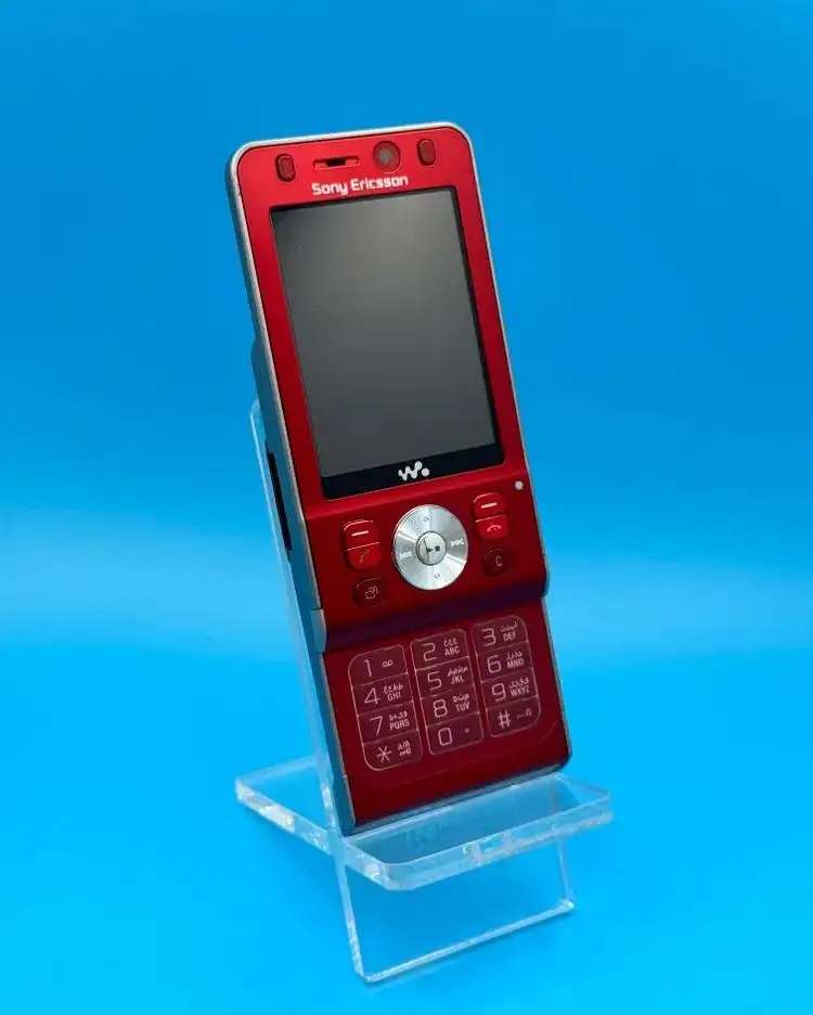 Оригинал Sony Ericsson W910i Ростест.