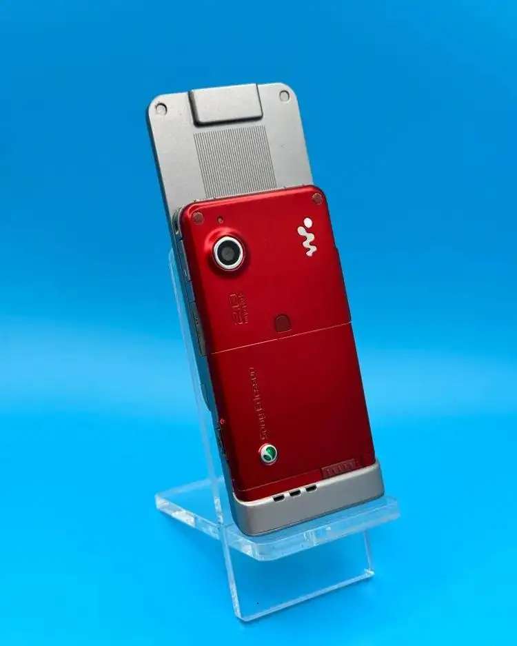 Оригинал Sony Ericsson W910i Ростест.