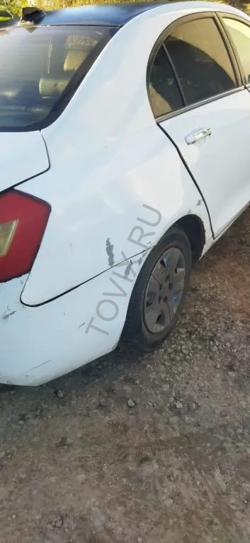 Geely Emgrand EC7 1.5 МТ, 2013, битый, 326 000 км